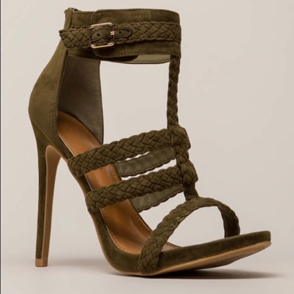 Women heels